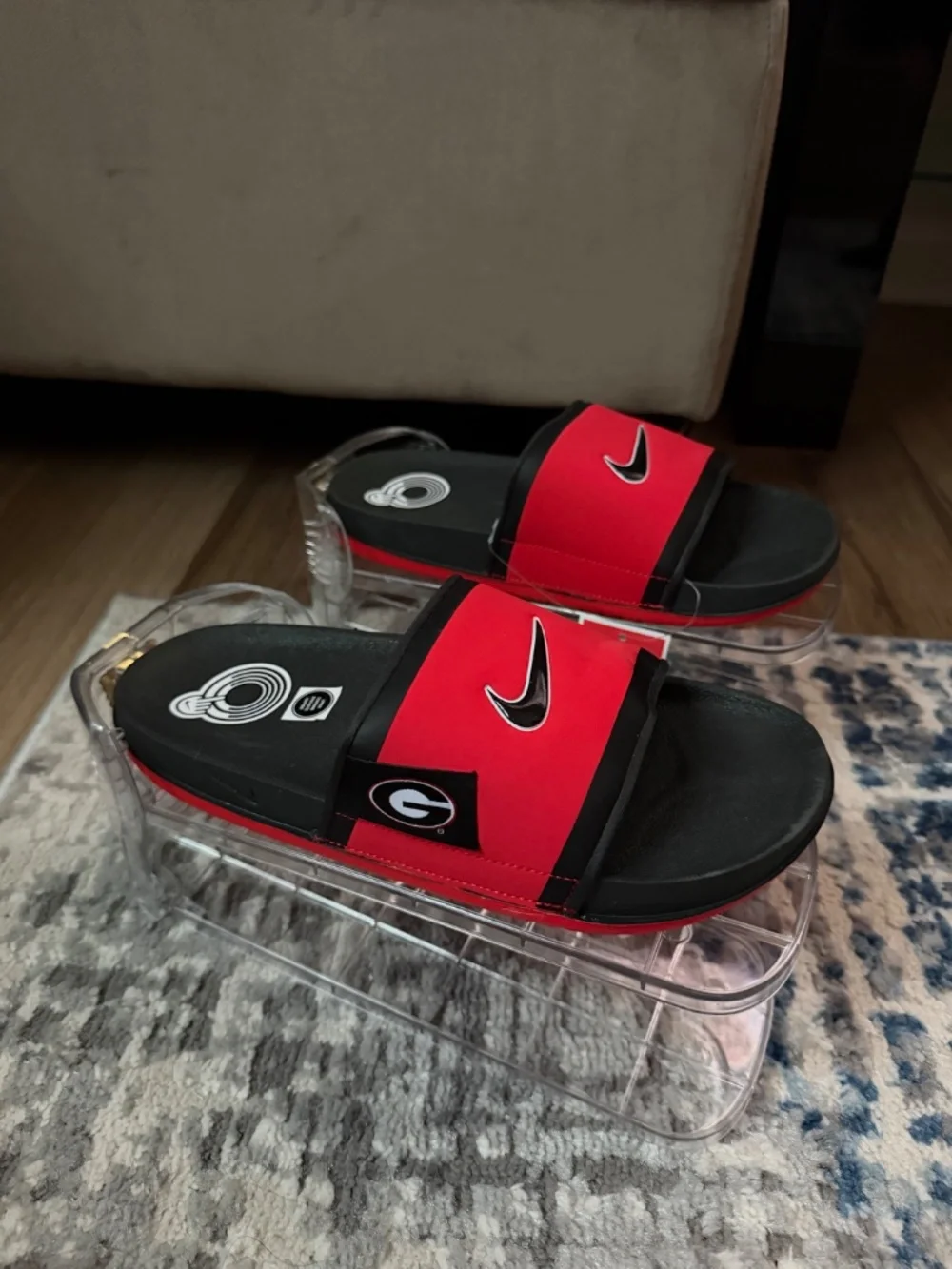 Nike University of Georgia (UGA) Offcourt Slides